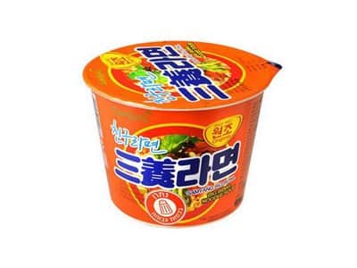 מנה חמה קוריאנית סאםיאנג